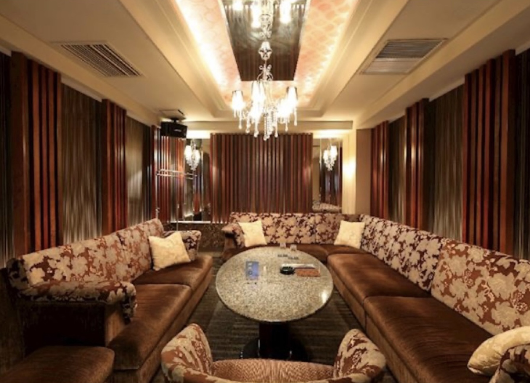 violet-evergarden-icon-benedict